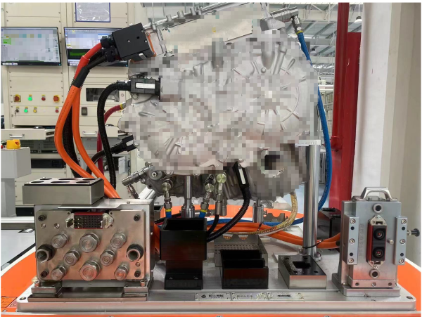 Combined adapter plate